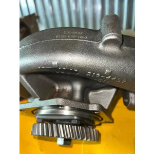 3520202 CATERPILLAR 352-0202: Water Pump used in Engine Cooling System